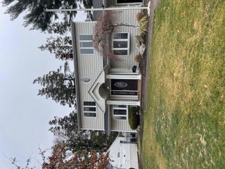 19 Daisy Lane, Levittown, NY 11756