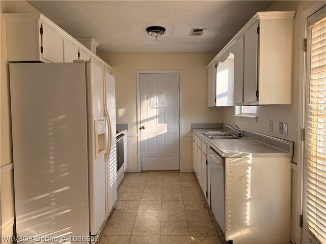 1915 Whippoorwill Drive, Greenwood, AR 72936