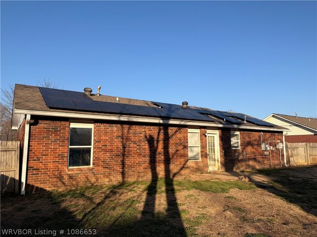 1915 Whippoorwill Drive, Greenwood, AR 72936