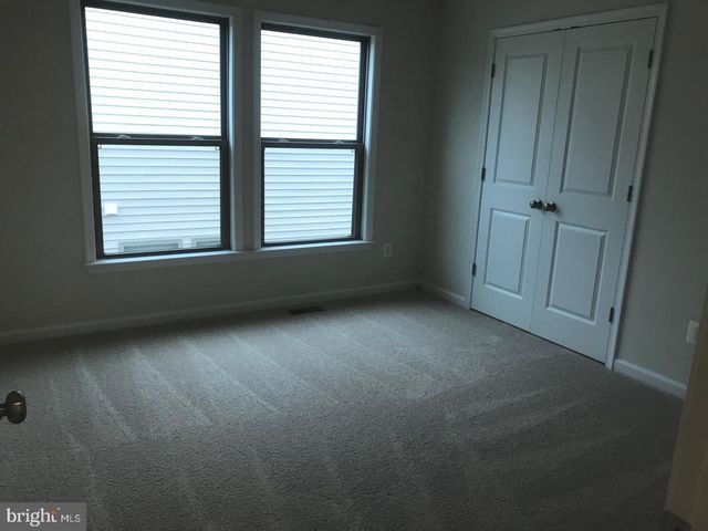 42416 DOGWOOD GLEN SQ, Sterling, VA 20166