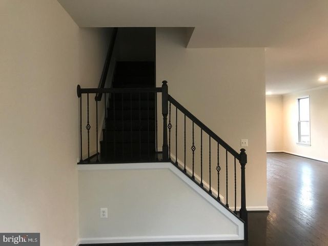 42416 DOGWOOD GLEN SQ, Sterling, VA 20166