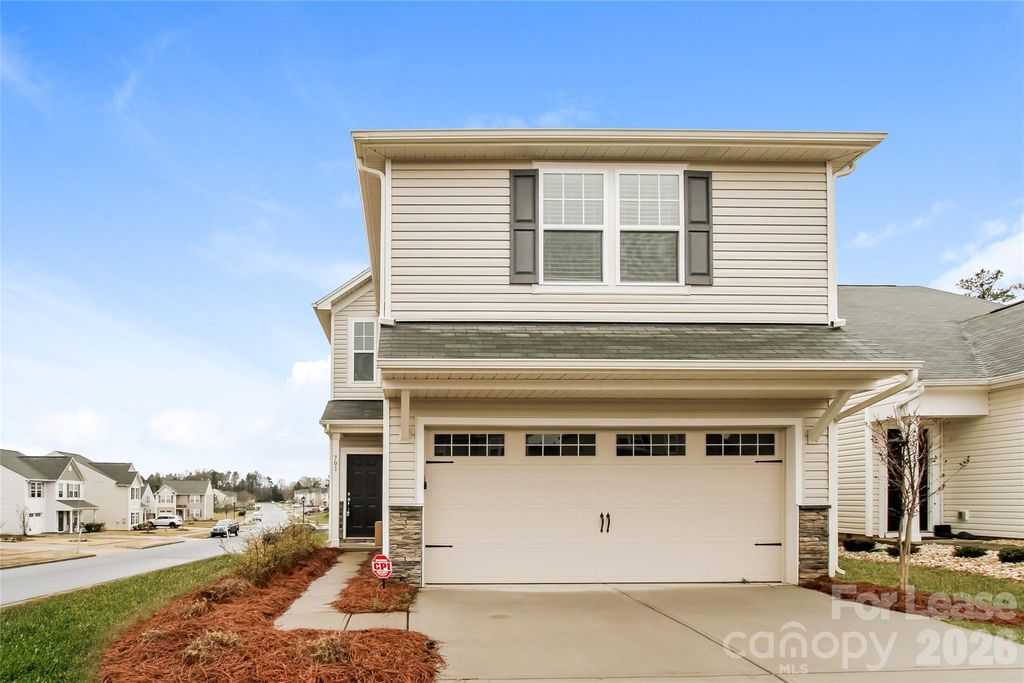 701 Falls Lane, Kannapolis, NC 28081