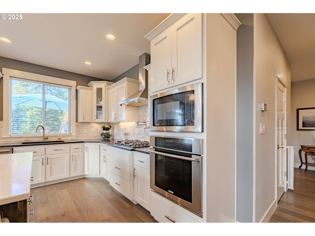 15906 Ne 22ND Ave, Ridgefield, WA 98642