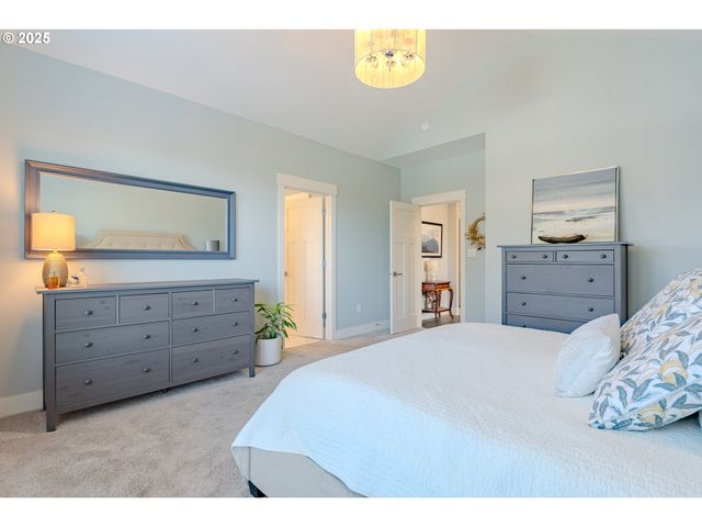 15906 Ne 22ND Ave, Ridgefield, WA 98642