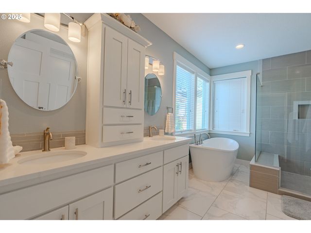 15906 Ne 22ND Ave, Ridgefield, WA 98642