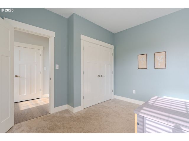 15906 Ne 22ND Ave, Ridgefield, WA 98642