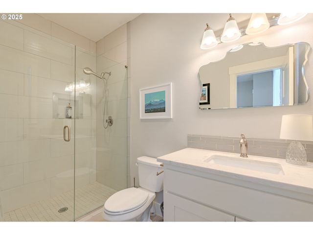 15906 Ne 22ND Ave, Ridgefield, WA 98642