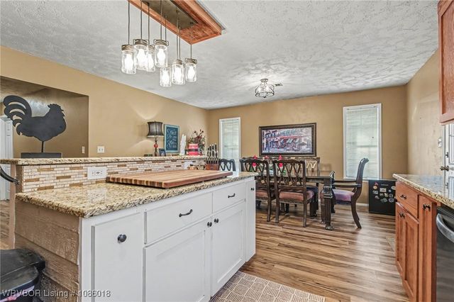 516 Dogwood Hill Trail, Van Buren, AR 72956