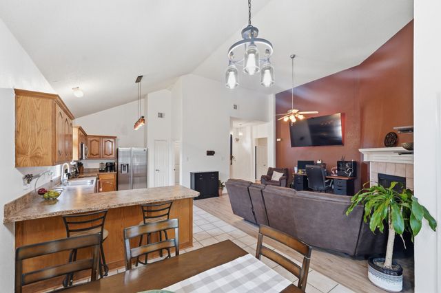 1953 Rustic Creek Drive, Garland, TX 75040