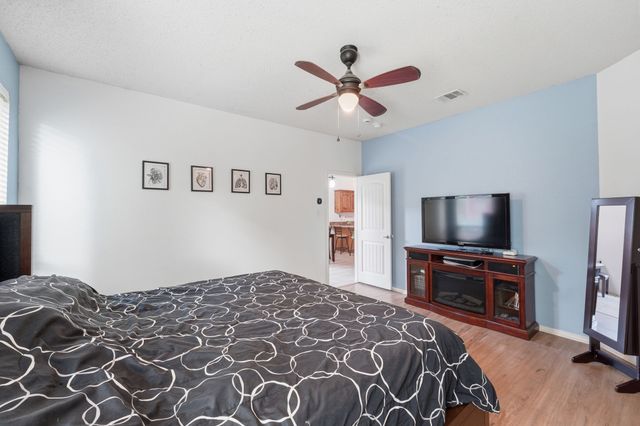 1953 Rustic Creek Drive, Garland, TX 75040
