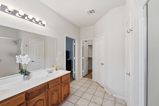 1953 Rustic Creek Drive, Garland, TX 75040