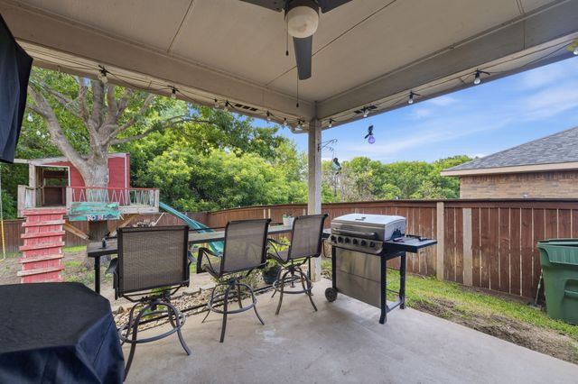 1953 Rustic Creek Drive, Garland, TX 75040