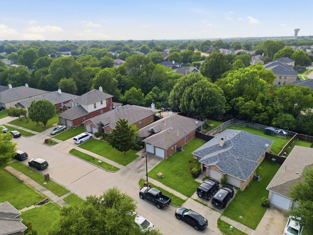 1953 Rustic Creek Drive, Garland, TX 75040