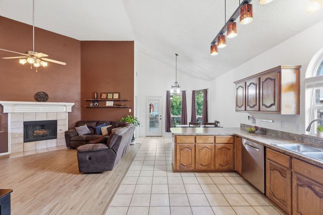 1953 Rustic Creek Drive, Garland, TX 75040