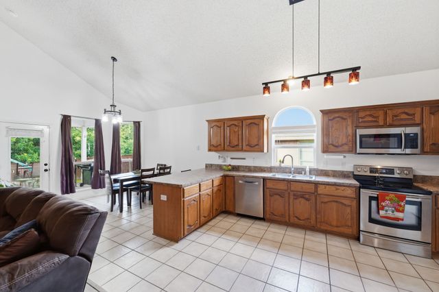 1953 Rustic Creek Drive, Garland, TX 75040