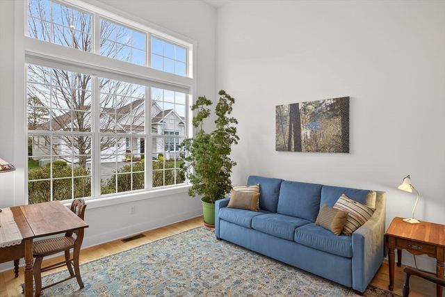 35 Snapping Bow, Plymouth, MA 02360