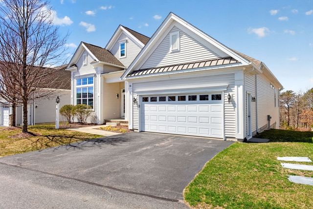 35 Snapping Bow, Plymouth, MA 02360