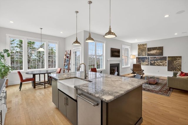 35 Snapping Bow, Plymouth, MA 02360