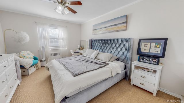 198-18 Pompeii Avenue 2, Hollis, NY 11423