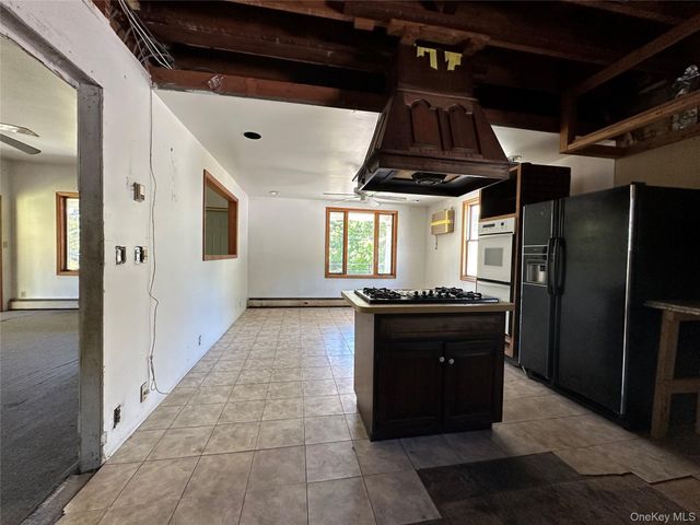 47 Grandview Avenue, Dobbs Ferry, NY 10522