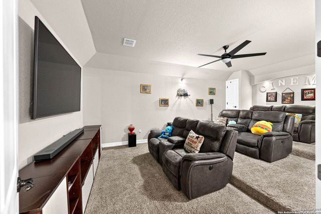 288 LILLY BLUFF, Castroville, TX 78009