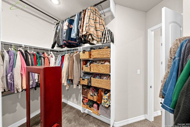 288 LILLY BLUFF, Castroville, TX 78009