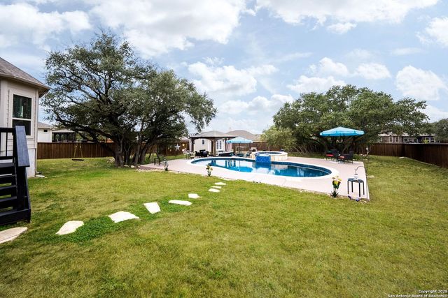 288 LILLY BLUFF, Castroville, TX 78009