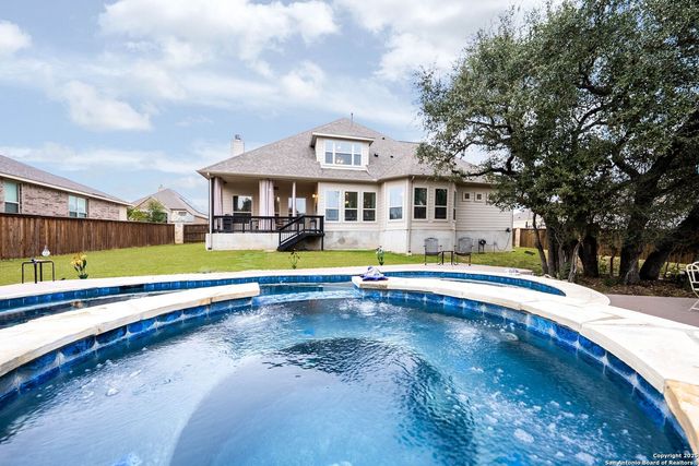 288 LILLY BLUFF, Castroville, TX 78009