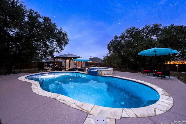 288 LILLY BLUFF, Castroville, TX 78009