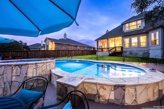 288 LILLY BLUFF, Castroville, TX 78009