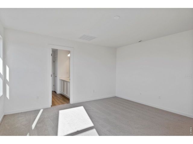 665 Muturu Rd, Johnstown, CO 80534
