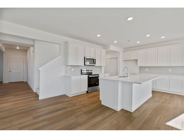 665 Muturu Rd, Johnstown, CO 80534