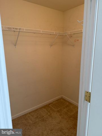 4 BIRCH CT, Mays Landing, NJ 08330
