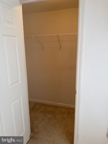 4 BIRCH CT, Mays Landing, NJ 08330
