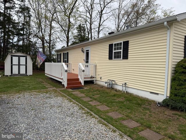 4 BIRCH CT, Mays Landing, NJ 08330