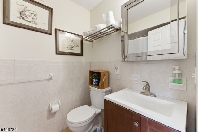 286 Mayor Gibson, Newark City, NJ 07104