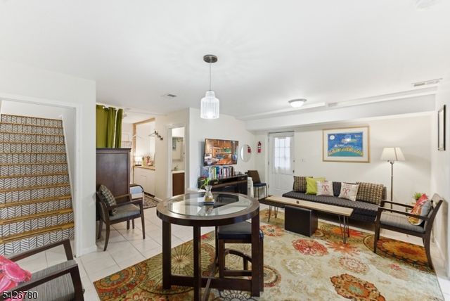 286 Mayor Gibson, Newark City, NJ 07104