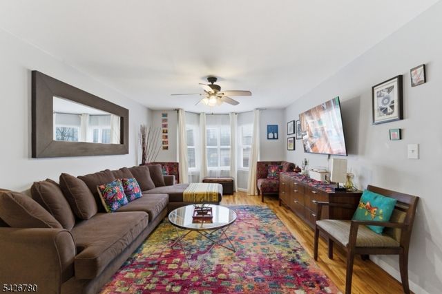 286 Mayor Gibson, Newark City, NJ 07104