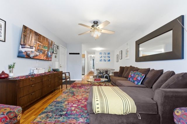 286 Mayor Gibson, Newark City, NJ 07104