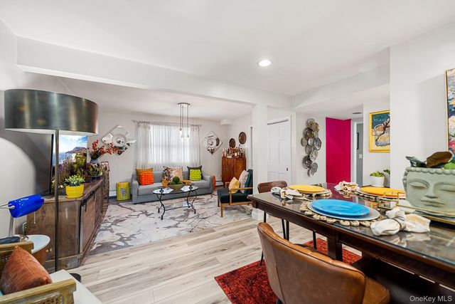 549 4th Street, Ronkonkoma, NY 11779