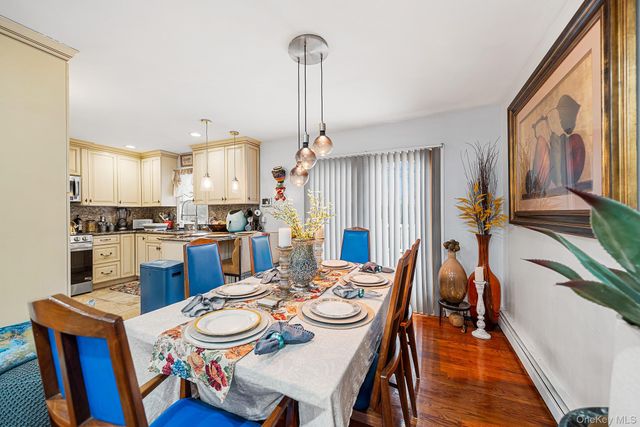 549 4th Street, Ronkonkoma, NY 11779