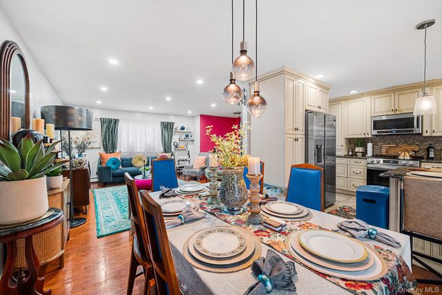 549 4th Street, Ronkonkoma, NY 11779