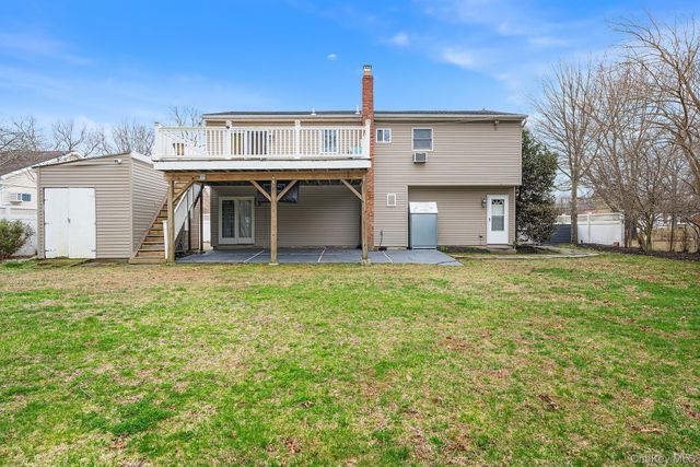 549 4th Street, Ronkonkoma, NY 11779