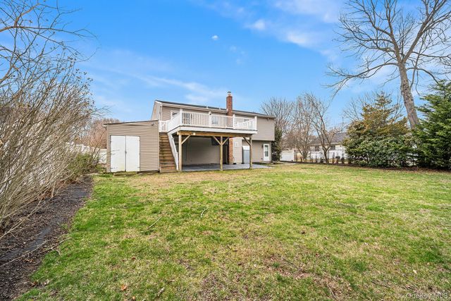 549 4th Street, Ronkonkoma, NY 11779