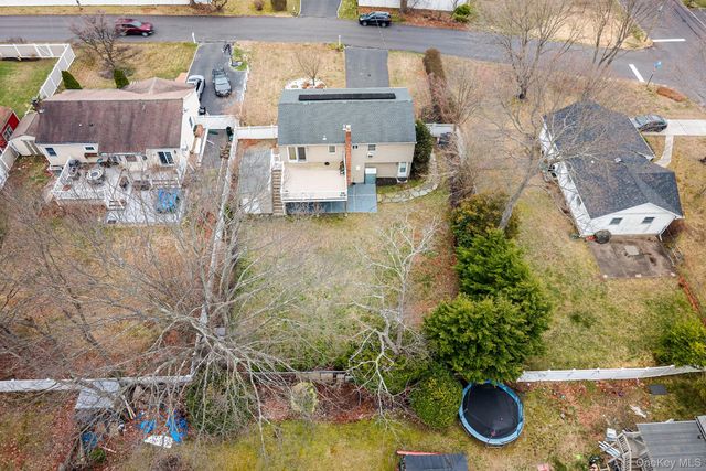 549 4th Street, Ronkonkoma, NY 11779