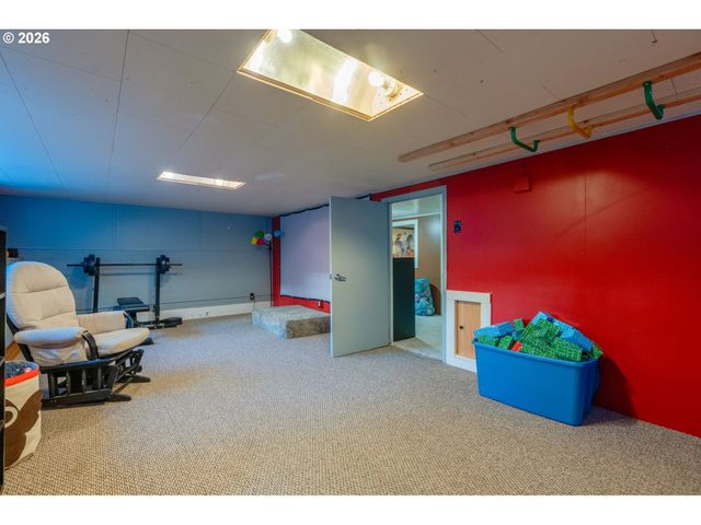 407 Ne 13TH St, Mc Minnville, OR 97128