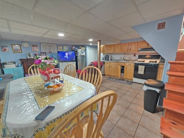 137 Fairbanks St, Hillside Twp., NJ 07205