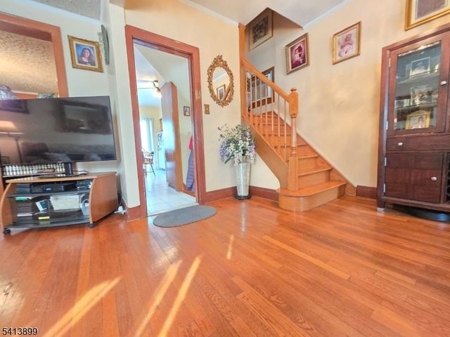 137 Fairbanks St, Hillside Twp., NJ 07205