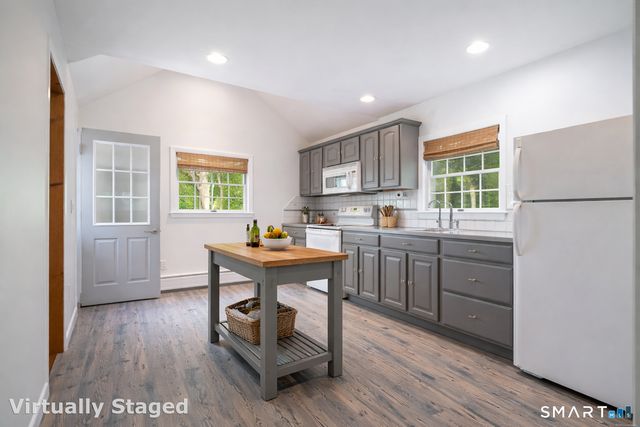 98 Miry Brook Road, Danbury, CT 06810