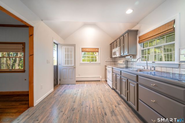 98 Miry Brook Road, Danbury, CT 06810